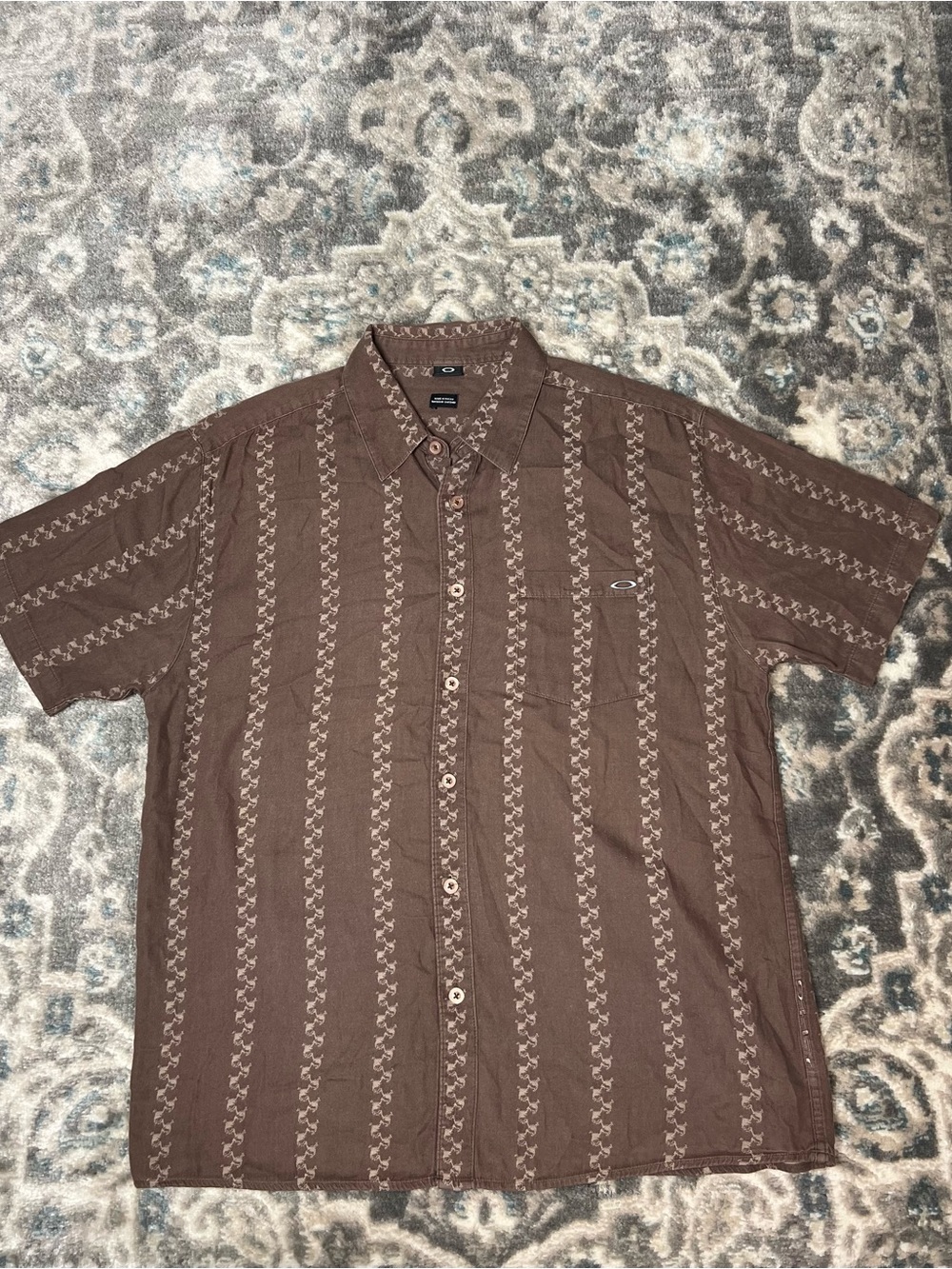 RARE Oakley Brown Short-Sleeve Patterned Button-Down Shirt